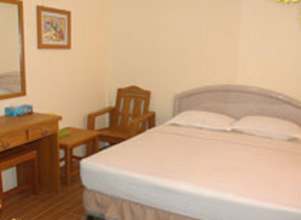 Diamond Crown Hotel