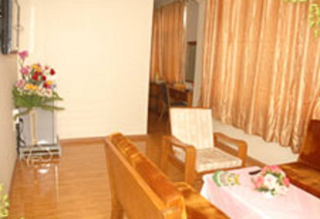 Diamond Crown Hotel 3*